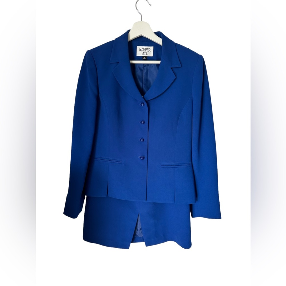 Kasper ASL Blue Blazer, Skirt Suit. Size 8. 100%polyester